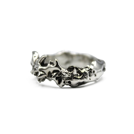 SPIKE RING